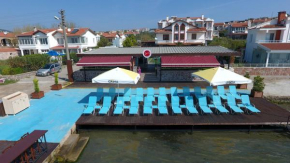 Ezer Hotel